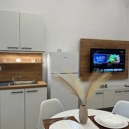 Ferienhaus Ambrelia Living *